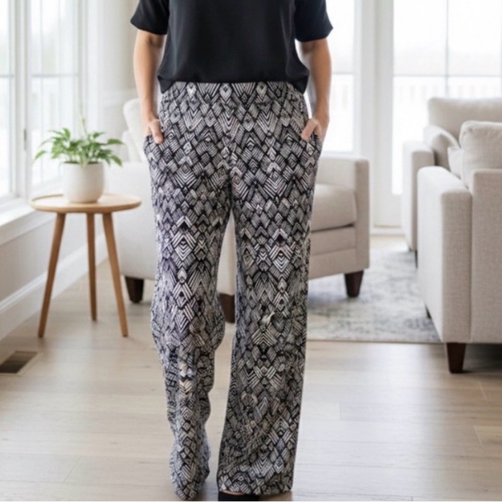Karen Kane Geometric Print Wide Leg Pants M Black White Art Deco Mod 60s Palazzo